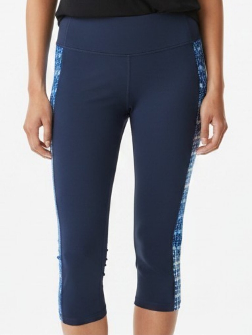 LAST DAY$ GapFit Women’s Capri Leggings – Small – Navy/Blue Print